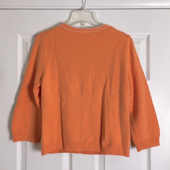 Vintage Banana Republic Beaded Cardigan with Silk Lining - Large - Picture 4 of 7